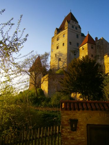 Der Wittelsbacher Turm der Burg Trausnitz.
